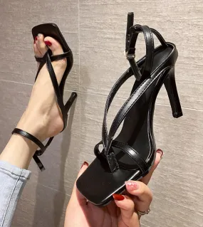Sandali gladiatore Scarpe con tacco alto Caduta Miglior look da strada Femmine Testa quadrata Punta aperta Clip su sandali con c